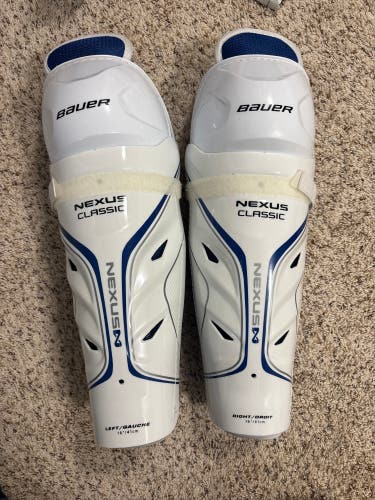Senior Bauer Nexus Classic 16" Shin Pads (New)
