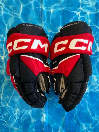 Senior CCM Tacks XF 80 Gloves 14" (Used)