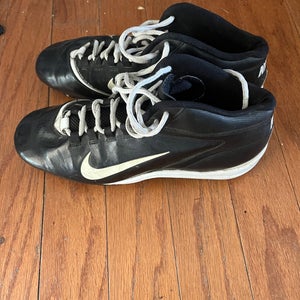 Black Men's Size M 11.0 (W 12.0) Adult Nike (Used)
