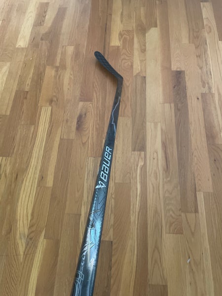 Senior Bauer Vapor Flylite Left Hand Hockey Stick P92 87 Flex (Used)
