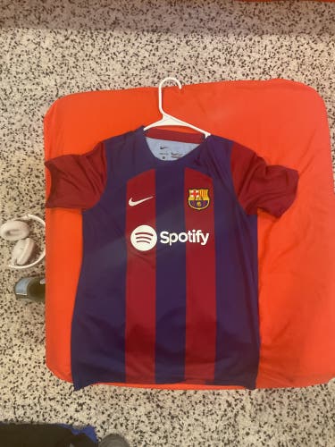 Blue Small / Medium Men's Barcelona Nike Jersey (Used)