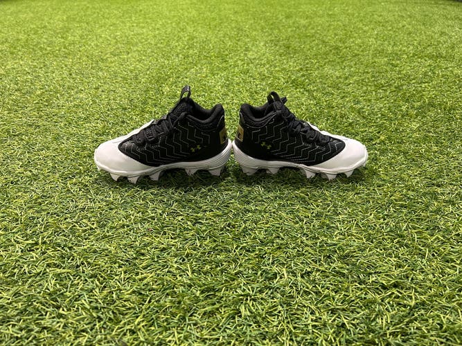 Under Armour Harper 9 RM Jr. Baseball Cleats Molded Black/White/Metallic Gold (New)