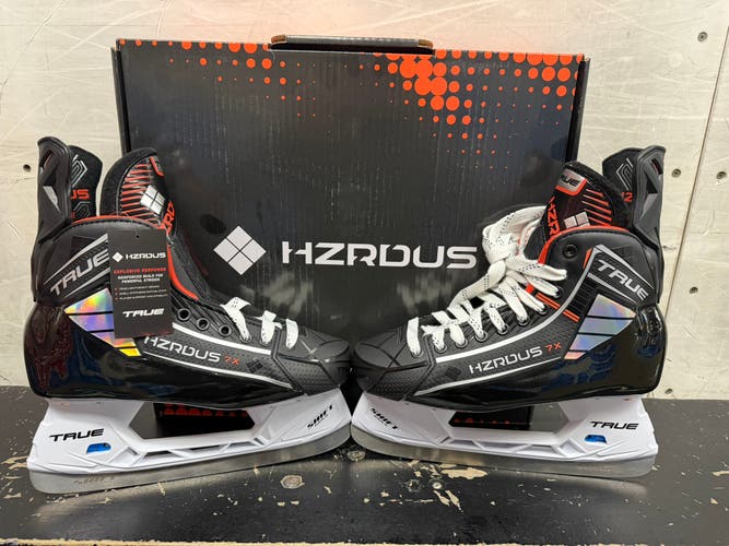 2023 True HZRDUS 7x Hockey Skates Regular Width 8 (New)