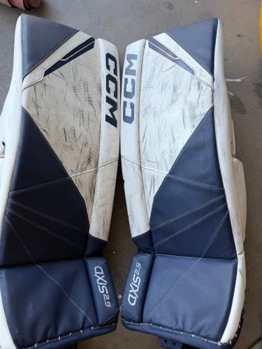 31" CCM Axis A2.9 Goalie Leg Pads (Used)