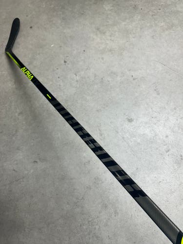 85 Flex P28 Senior Warrior Alpha LX 20 Right Hand Hockey Stick (New) Pro Stock
