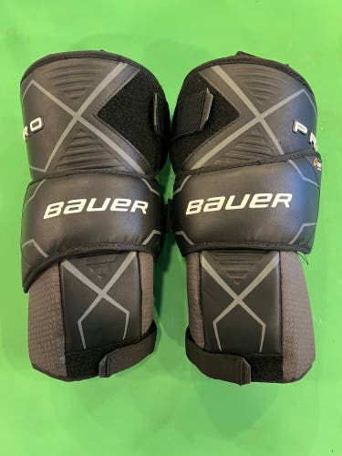 Bauer Pro Goalie Knee Pads | Senior | Mint Condition