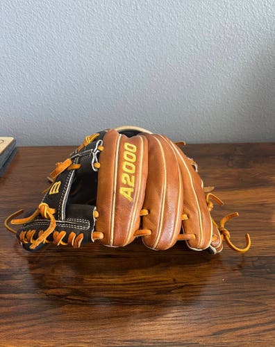 Wilson A2000 1788 Infield Baseball Glove 11.25
