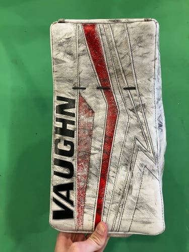 Vaughn Velocity V9 Pro Carbon Goalie Blocker Regular | Senior
