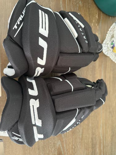 True Catalyst Gloves 12" (New)