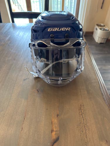 Small Bauer Hyperlite 2 Helmet (Used)