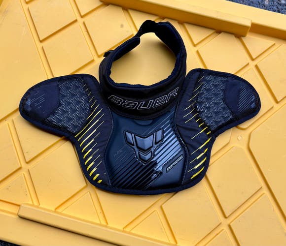 Bauer Supreme ice goalie throat neck guard - Senior L/XL