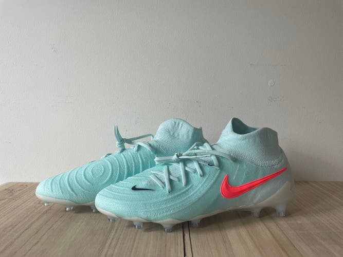 Blue Men's Size M 9.5 (W 10.5) Nike Nike Phantom Luna 2 Elite AG-Pro Molded Cleats Cleats (New)