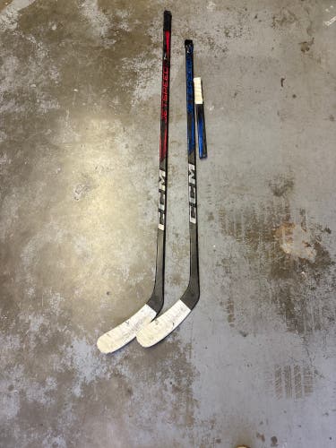 Senior CCM JetSpeed FT7 Pro Right Handed Hockey Sticks P29 70 Flex (broken)