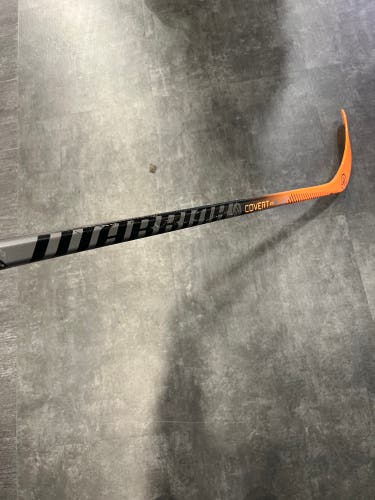 Warrior Covert QR5 Pro Hockey Stick RH | W03 Youth 20 Flex