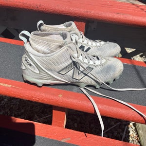 Men's Size M 11.0 (W 12.0) Adult New Balance Freeze Mid Top (Used)