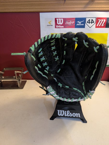 RH Worth SO1250 Softball Glove 12.5" (Used)