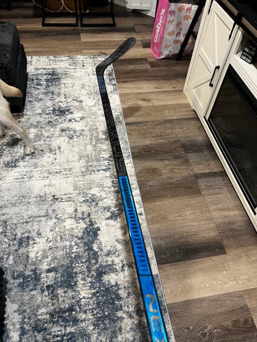 REFURBISHED Bauer Nexus 2N Pro Hockey Stick (Used)