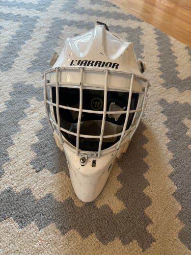 Junior Medium Warrior Ritual F1 Goalie Mask (Used)