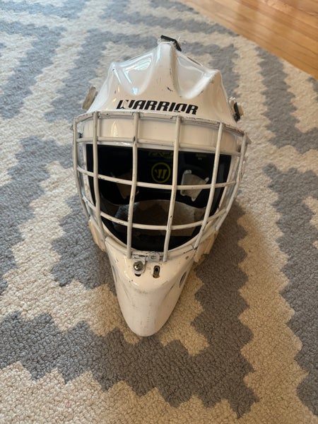 Junior Medium Warrior Ritual F1 Goalie Mask (Used)