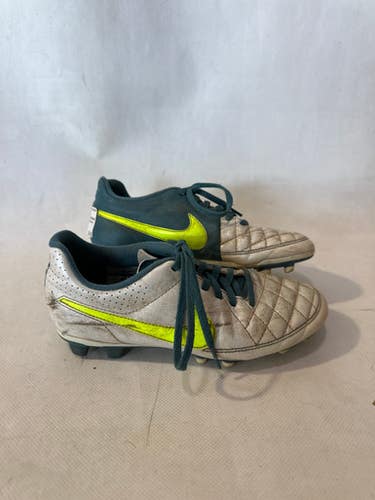 Nike (Used) Size M 6.0 (W 7.0) Blue Cleats