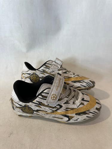 Used Soccer Cleats White Junior 03.5 11615-S000273313