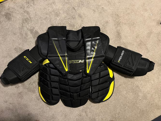 CCM Premier Pro Return - Prostock Goalie Chest Protector (Used)