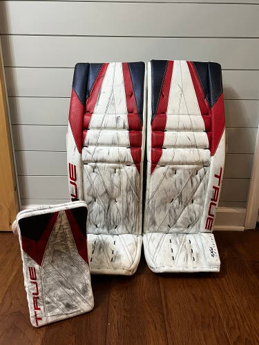 34" True Catalyst Px5 Elvis Merzlikins set (Used)