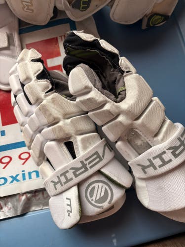 Maverik MX Lacrosse Gloves (Used)