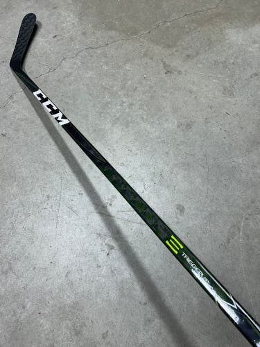 90 Flex Custom P19 Senior CCM RibCor Trigger ASY Right Hand Hockey Stick Pro Stock NHL (New)