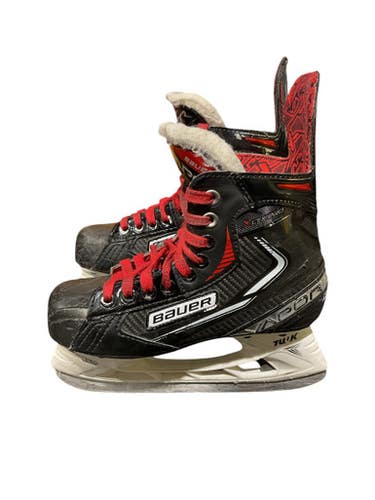 Used Bauer VAPOR XLTX PRO Junior Hockey Skate Junior 03 11847-S000034053