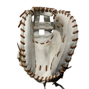 Used Easton PROFESSIONAL COLLECTION BB/SB Catchers RH Throw White 34" 11847-S000034049