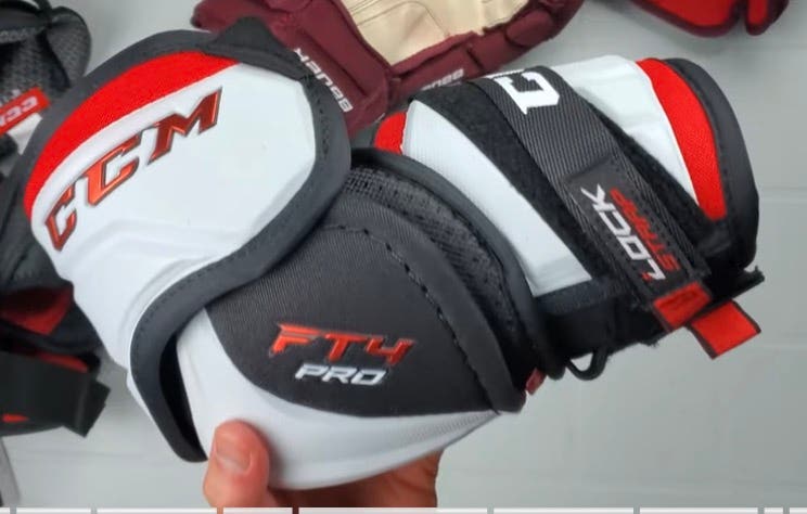 Senior Large CCM JetSpeed FT4 Pro Elbow Pads (New)