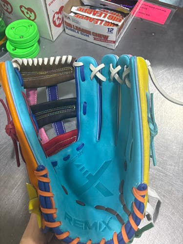 Used 44 PRO REMIX 1ST EDITION BB/SB Glove RH Throw None 13" 11605-S000216040