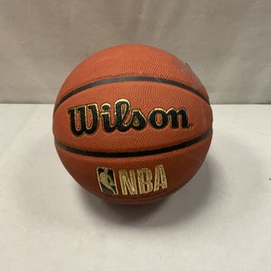 Used Wilson Basketball Inter Indoor 11490-S000270905