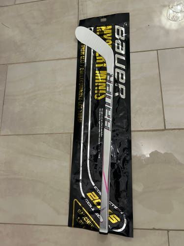 Youth Bauer Mystery Mini Left Hand Hockey Stick 30 Flex (New)