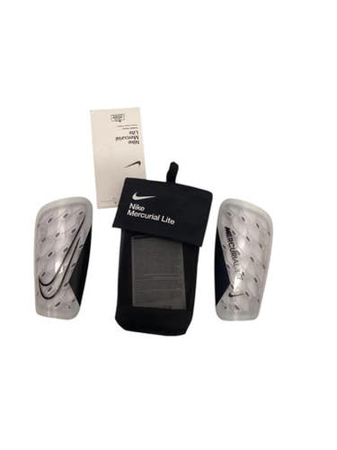 Nike Soccer Shin Guards Adult White SM 11443-S000204496