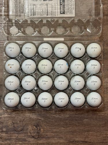 24 Titleist Pro V1 Golf Balls - 5A MINT CONDITION ONLY
