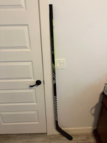 Senior Warrior Alpha LX2 Pro Left Hand Hockey Stick M90 75 Flex Pro Stock (New)