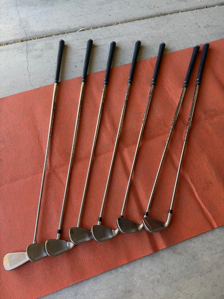 Men’s RH Callaway Rogue X Iron Set (5–PW + AW) – Excellent Condition Righty