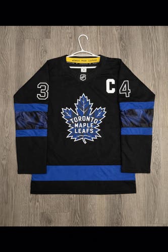 Hockey jersey #34 Auston Matthews "S" Black Alternate premium jersey