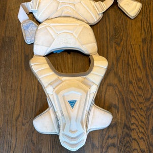Small Youth True Zerolyte Shoulder Pads (Used)