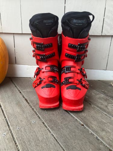 Mondo 21 & 21.5 Atomic Redster CS 70 LC Ski Boots (Used)