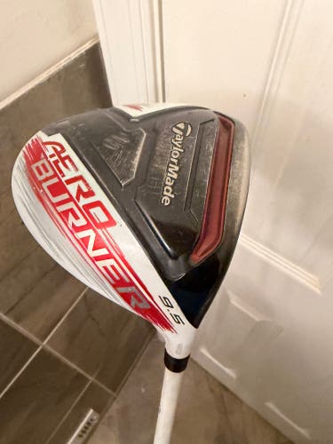 TaylorMade AeroBurner Driver Regular Flex 9.5 Right Handed