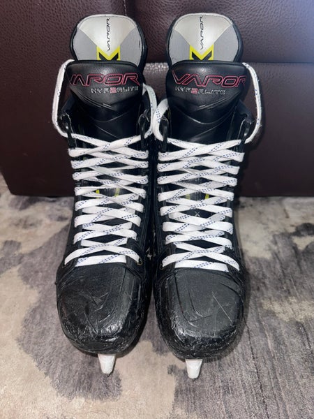 2023 Bauer Vapor Hyperlite 2 Hockey Skates Regular Width size 9 (Used) Senior