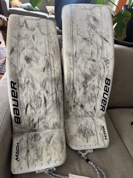 Large 2024 Bauer Mach Goalie Leg Pads (Used)