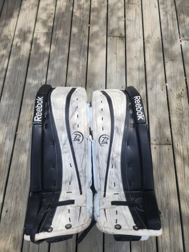34" Reebok Premier Goalie Leg Pads (Used)