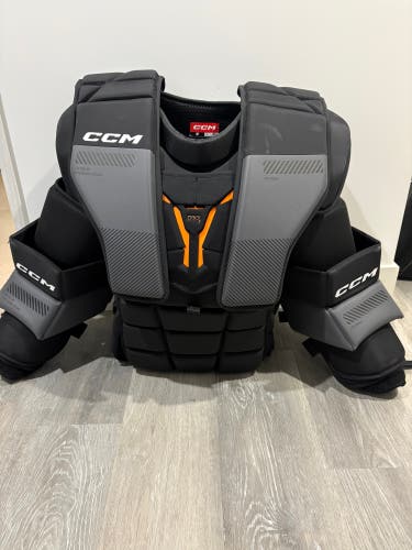 Large CCM Pro Spec Goalie Chest Protector (Used)