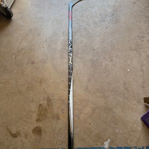 Senior Easton Stealth CX Right Handed Hockey Stick P02 90 Flex Pro Stock (Used)