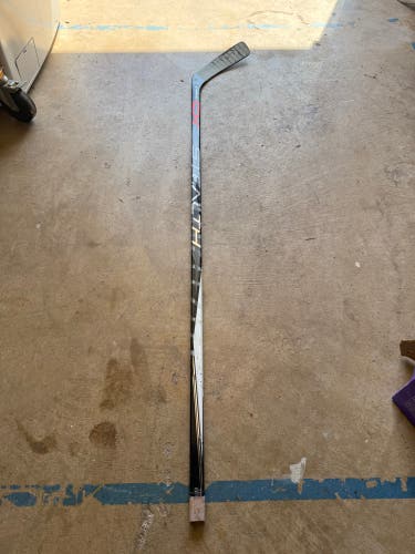 Senior Easton Stealth CX Right Handed Hockey Stick P02 90 Flex Pro Stock (Used)