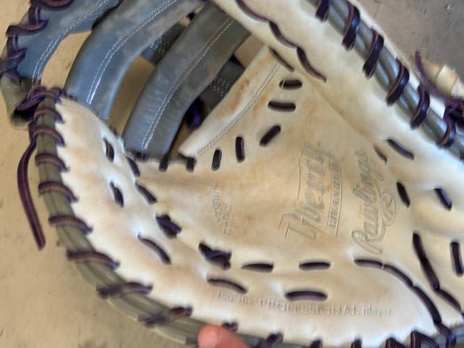 LH Rawlings First Base Liberty Advanced Softball Glove 13"